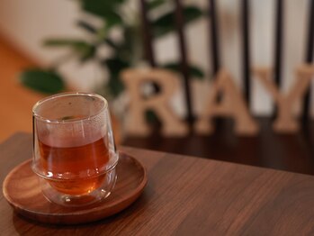 プライベートサロン レイ(Ray)/施術後はこだわりのお茶をどうぞ