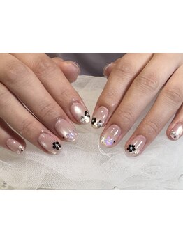 ショートネイルデザインが豊富