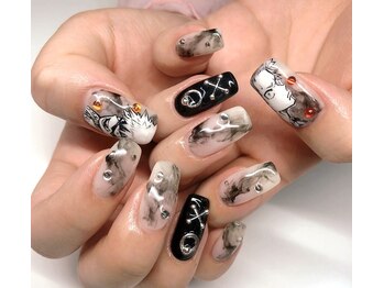 ムーン(moon)/痛ネイル