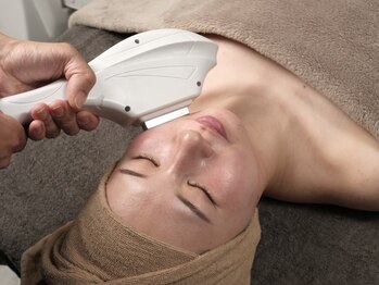 ウィング アンド ウィンク(Wing&WINK)/顔脱毛も人気☆