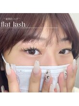 流行りの束間まつげも◎フラットラッシュで自まつげ以上の感動を!