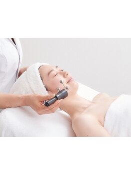 ホウレイ線・たるみ改善！予防ケア