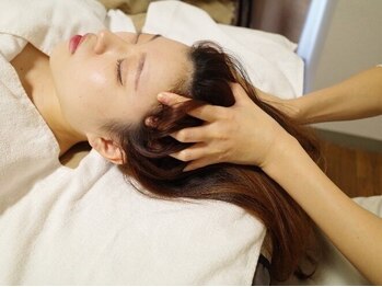 マイザ(maiza')の写真/その日の体調に合わせたアロマをプロがご提案☆お悩みや好みに合せたオーダーメイドアロマの本格マッサージ