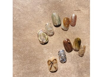 シルニー リム(Silny rim)/【上段】やり放題【下段】アシメ