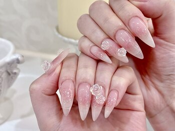 ティティネイルバー(T.T Nail Bar)/長さ出しチークネイル