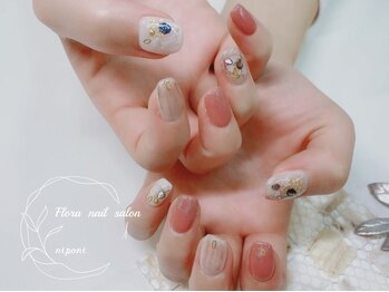 フローラネイルサロン/