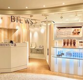 ビューズアイブロウスタジオ BIEWS EYEBROW STUDIO