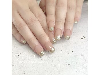 フルール(fleur)/上品ラメフレンチ