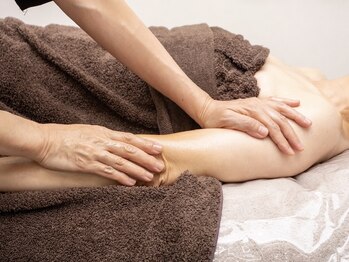 リボン(Ribbon)/上半身オイルリンパマッサージ