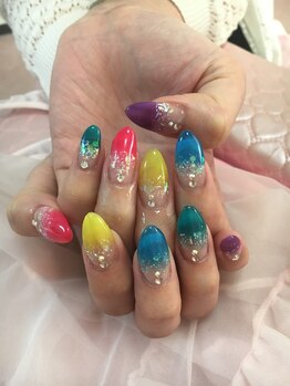 ネイルサロン パピリオ(Nail Salon papilio)/カラフルグラデーションネイル☆