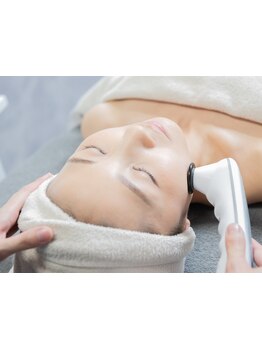 ホウレイ線・たるみ改善！予防ケア