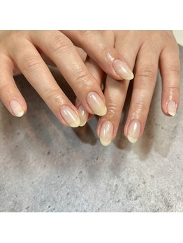 リファインネイル(refinenail)/ちゅるんホワイトネイル