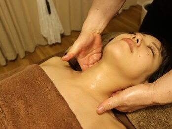 フェリーテ 神戸 三宮/寝てます？