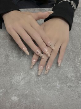 リグロス(Re:gloss)/色気むんむんネイルもお任せ