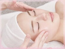 ローズ(Rose)/驚くほどの効果！人気の小顔矯正