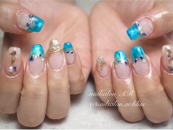 ネイルサロンアンドスクール エーアール(AR)/☆持ち込みデザイン☆