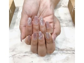 ナチュラルカラーに大理石アート