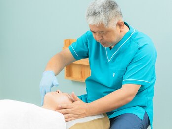 葛西施術院/小顔矯正