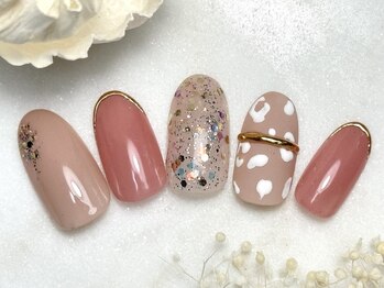 リベリュール(Libellule)の写真/落ち着いたデザインが豊富だから、OLさんのオフィスネイルや主婦さんに◎ケア込みのクーポンもご用意!