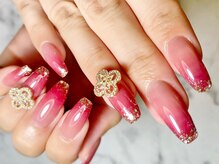 アイボリー(ivory)/同系色グラデーション