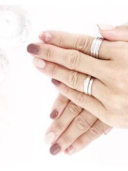 ネイル グリー(nail glee)/