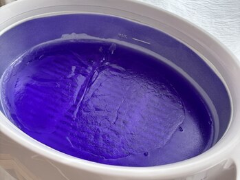 レプティーネイル(Les petite nail)の写真/【ジェルネイルに＋αパラフィンパックでお肌しっとり◎】丁寧なケアで爪の形も整え綺麗な指先に。