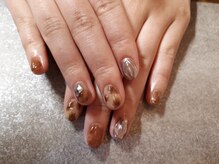 パステル(PASTEL)/大人可愛いブラウンネイル