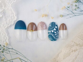 ネイルズガッシュ 武蔵小山店(NAILsGUSH)/*北欧風ペイズリー*