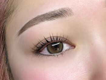 ガレリアエレガンテ 徳重店(GALLARIA Elegante)の写真/次世代まつ毛パーマ【パリジェンヌ】目元から立ち上げることで違和感のない大人ナチュラルな目元が叶う＊。