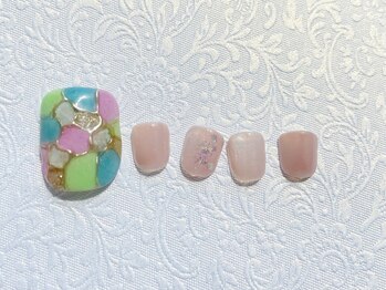 ステンドグラスフットネイル