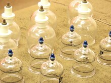 スマイル江古田鍼灸整体院/施術風景～吸い玉1～江古田整体