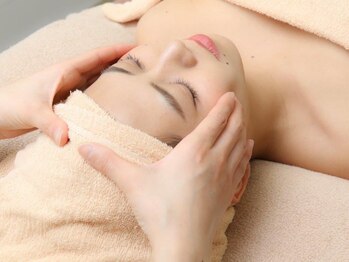 エハコ 大分大在店(ehako)の写真/【お得なクーポン多数】お顔の悩みを解決するならehakoへ♪韓国に行かなくてもお顔管理ができる☆