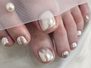 リーネイル(Lee_nail)の写真/【美フォルムに思わずうっとり♪】シンプル~華やか系まで幅広く対応◎お好みのデザインがきっと見つかる☆