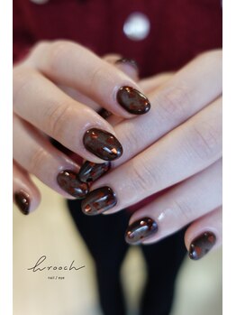 ブローチ(BRooCH)/