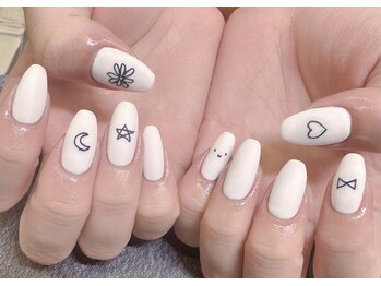 可愛いらくがきネイル¥5,800