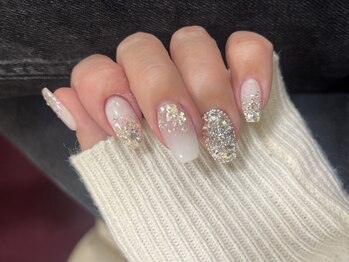 アット(Att)/冬ネイル