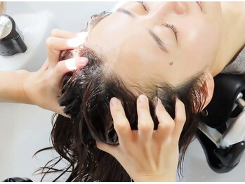 トゥット(TYTTO)の写真/忙しい大人女性のための癒し空間*耳つぼ&筋膜リリースヘッドスパで自律神経の乱れ/眼精疲労/肩こりから解放