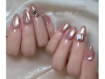 ピンキーネイル(Pinky Nail)/マグネットネイル