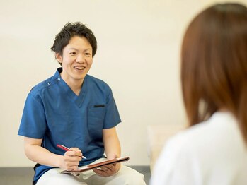 きりん整体院の写真/ダイエットカウンセラーの資格を持つ院長が個別サポート◎予約枠残りわずかなので、ご予約はお早めに★