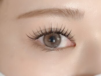 サロン ビー(SALON bii)の写真/【モテ可愛な目元で魅力度UP♪】逆まつげさんにおすすめ！エクステ＆パーマでワンランク上の目元へ♪