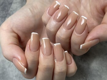 ケコネイル(keco nail)の写真/【300色以上から選べる！】美フォルムワンカラーやマグネットでスラっと美しい指先♪シンプル定額も人気◎