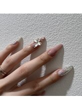 ラデリンヌ(L&DELINE)/ネイルデザイン