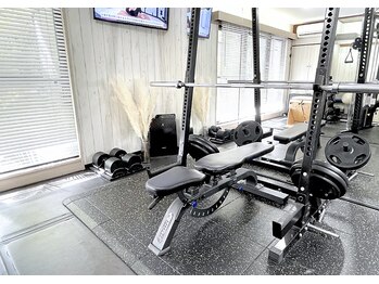 イントゥーナイン 表参道店(Into9)/表参道の貸切プライベートジム♪