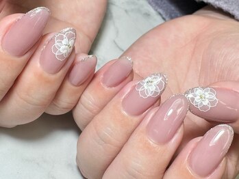 アイボリー(ivory)/オフィスネイルにもオススメ