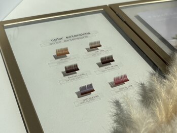 ジプソ(Gypso)の写真/トレンドのくすみカラー♪肌馴染みが抜群！ダメージの少ないフラットラッシュ使用！透明感UPで華やかさ◎