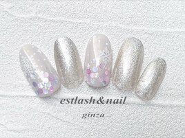 マグネットホロ雪の結晶ネイル