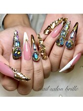 エスフィーネイルサロン ブリーユ(Esfy nailsalon Brille)/海外風ネイル