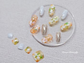ネイルサロンスクール ビュートバタフライ 町田店(BEAUT BUTTERFLY)の写真/シンプルながらも上品で華やかな仕上がりに。相模大野・町田エリアで長く愛されている正統派の老舗サロン♪