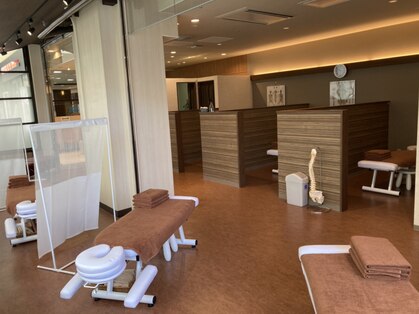 カラダファクトリー イオンフードスタイル西神中央店の写真