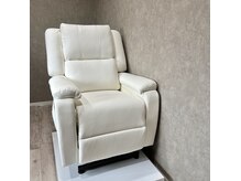 ふかふかのリクライニングベッドでゆっくりおくつろぎください♪